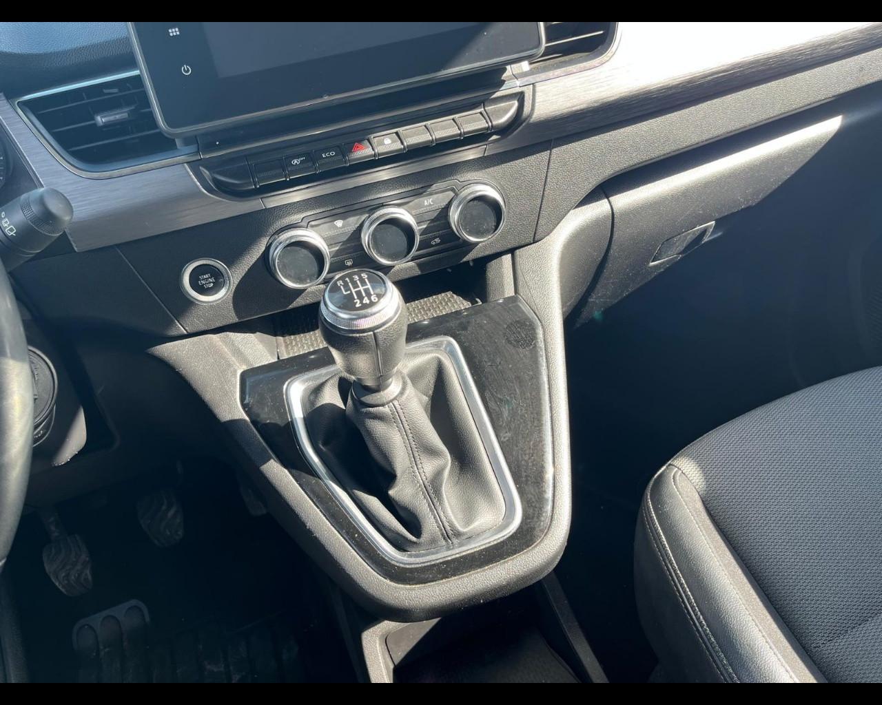 RENAULT Kangoo 4ª serie - Kangoo 1.5 Blue dCi 95 CV Equilibre