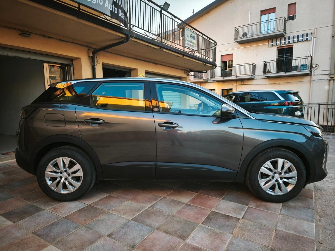 Peugeot 3008 HDi 130 CV Allure Navi Virtual Camera