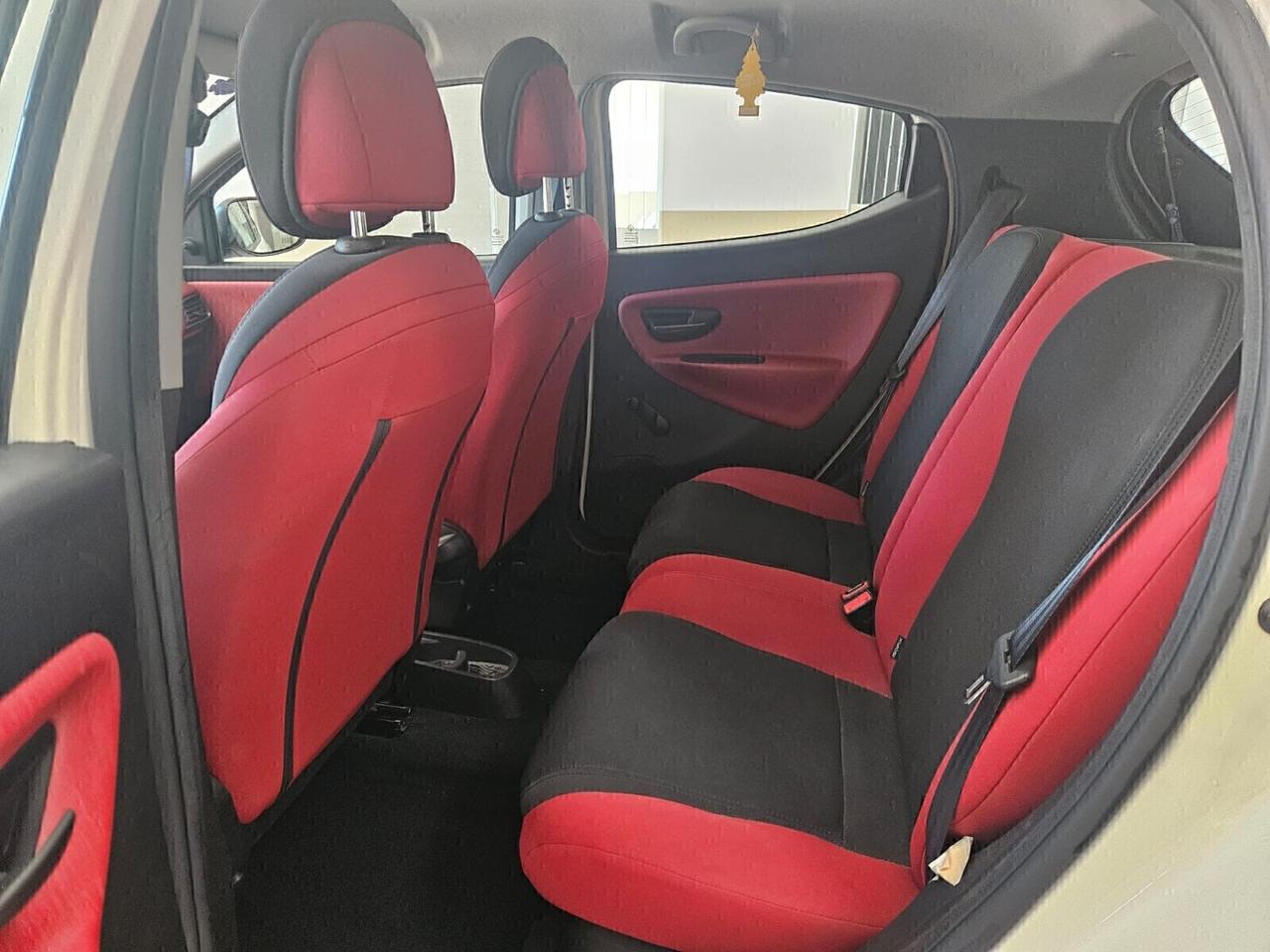 Lancia Ypsilon 1.3 MJT 16V 95 CV 5 porte S&S Elefantino