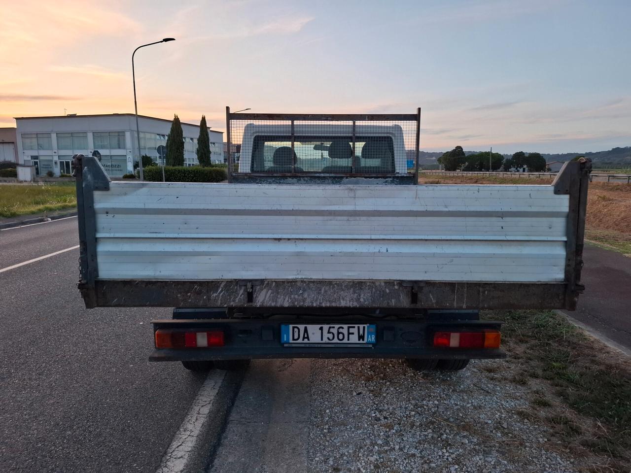 Ford Transit 90t350 ribaltabile trilaterale
