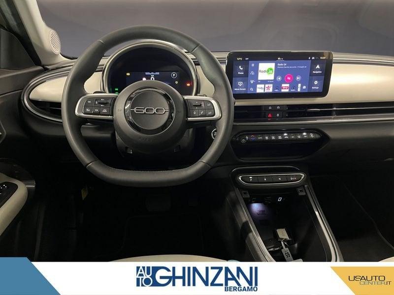 FIAT 600 600 Hybrid 110 CV DCT MHEV La Prima