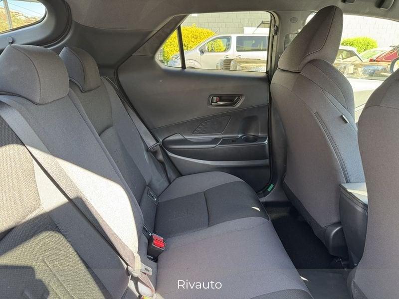 Toyota C-HR Plug-in Hybrid 220 Trend