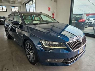 Skoda Superb Superb Wagon 2.0 tdi Laurin 4x4