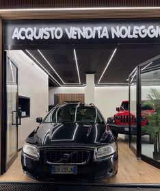 Volvo V70 2.4 D5 AWD Momentum