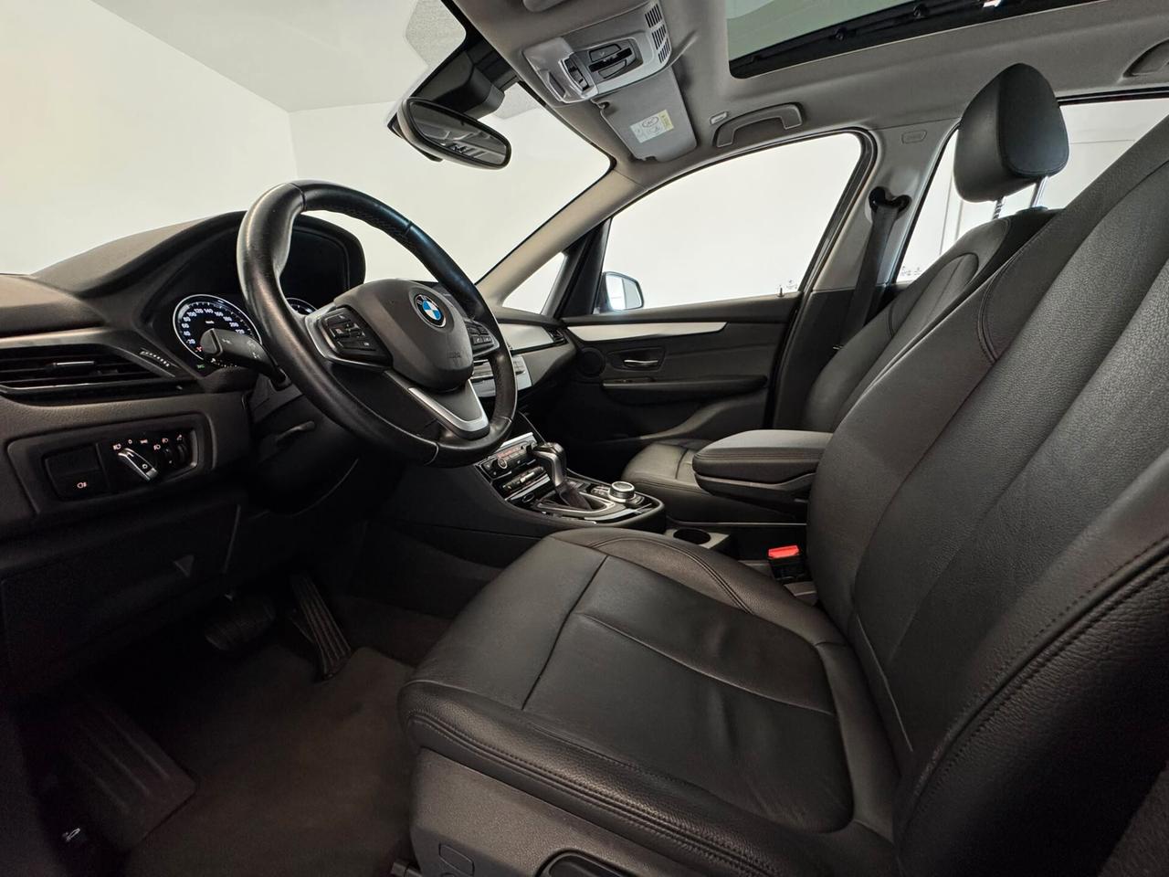 Bmw 2er Active Tourer 225xe iPerformance Business aut.