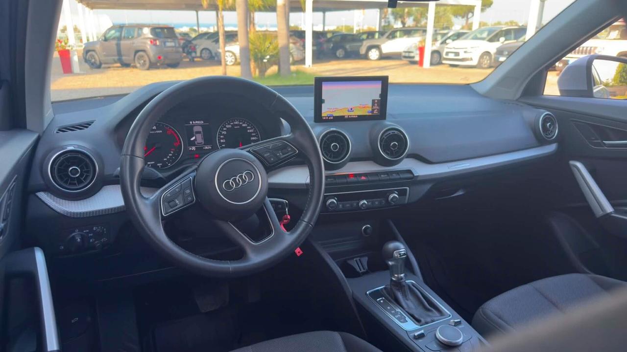 Audi Q2 30 TDI S tronic Business