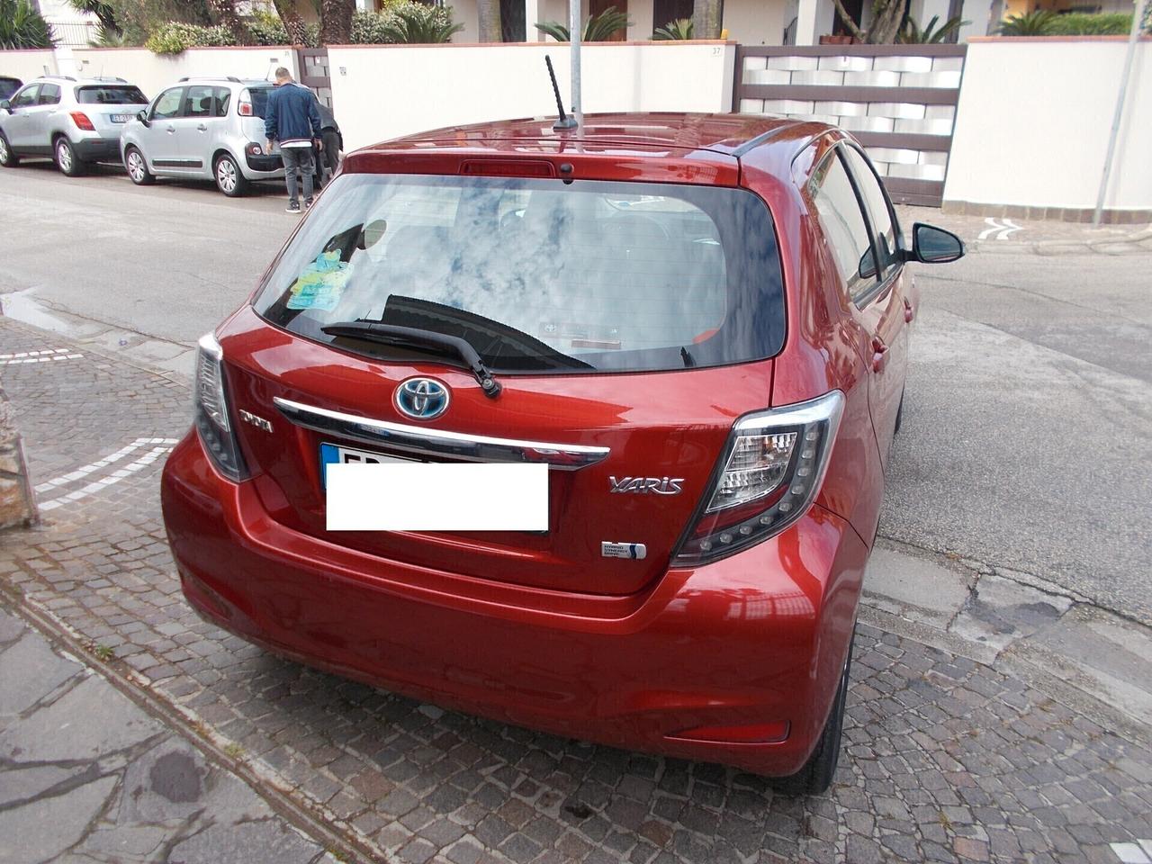 Toyota Yaris 1.5 Hybrid 5 porte Lounge