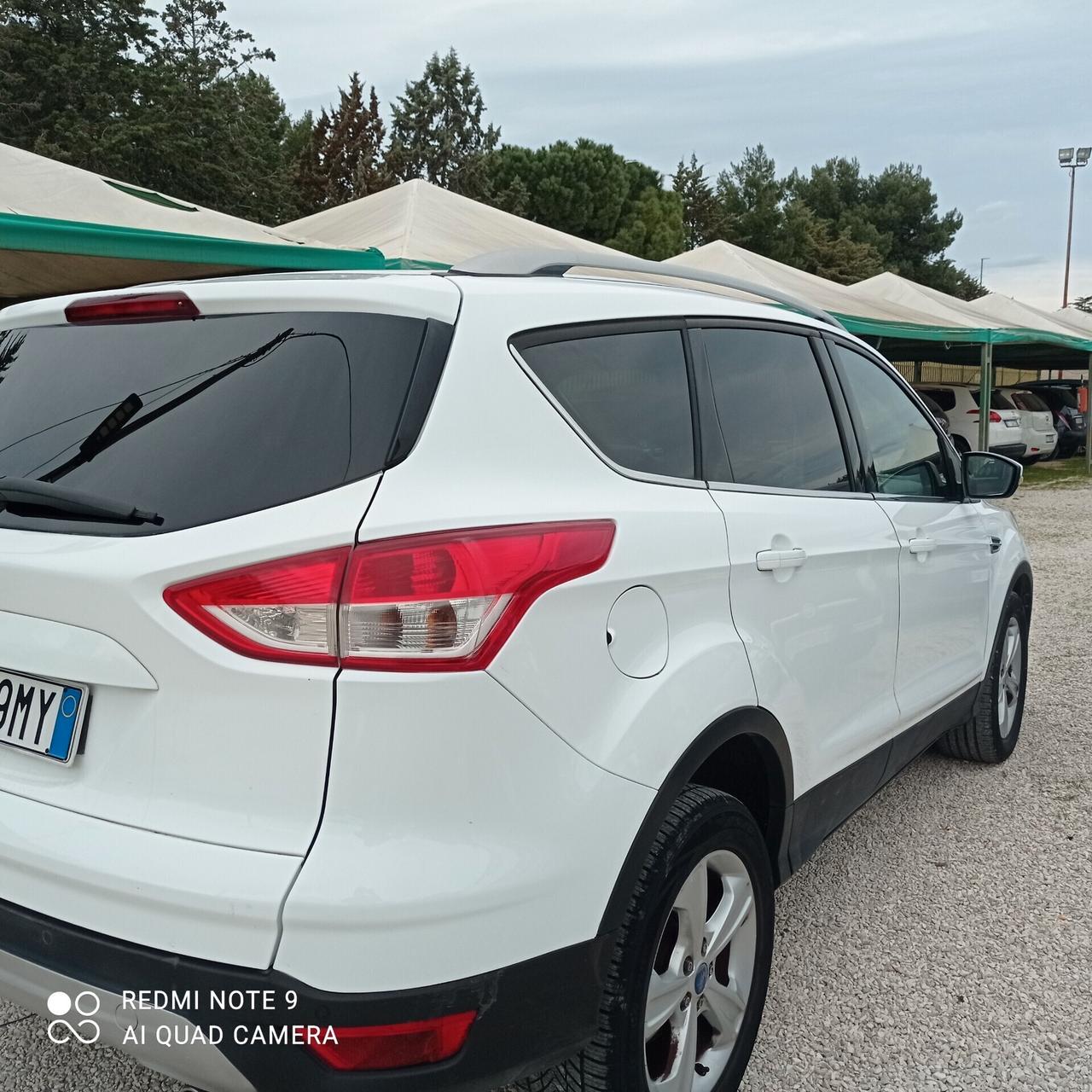 Ford Kuga 2.0 TDCI 140 CV 4WD Titanium
