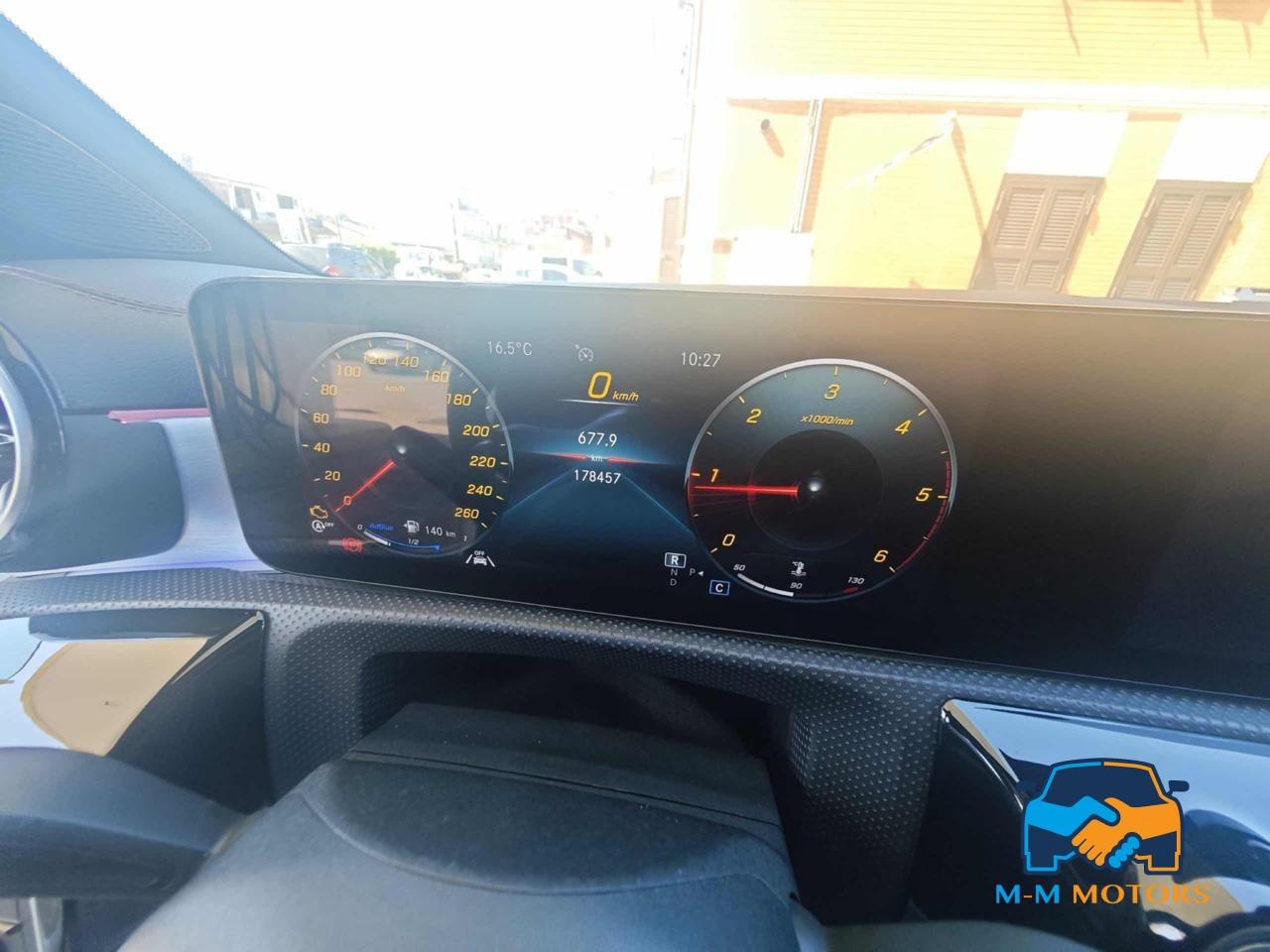 Mercedes-Benz CLA 180 premium amg full optionale