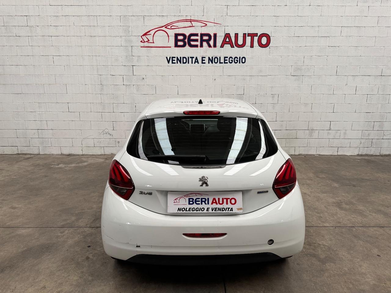 Peugeot 208 PureTech 82 5 porte Allure