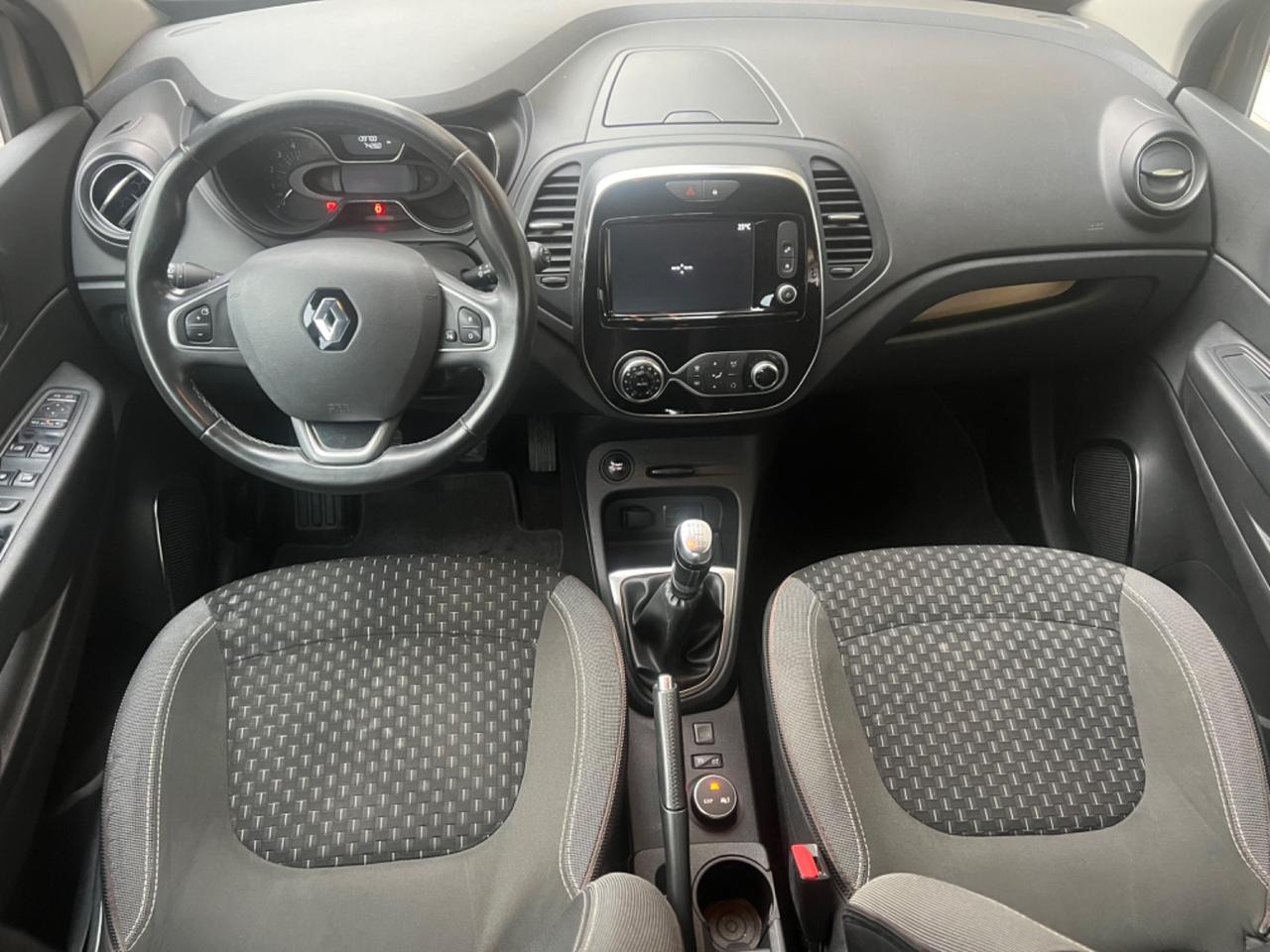 Renault Captur dCi 8V 110 CV Start&Stop Energy Initiale Paris