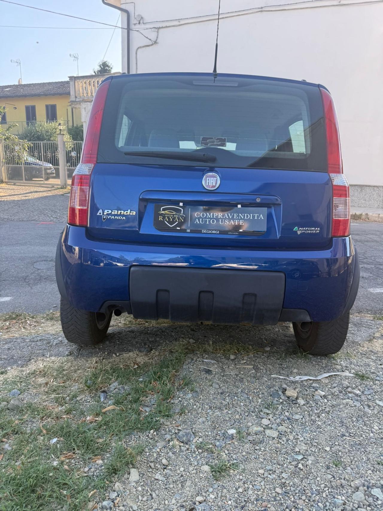 FIAT PANDA 1.2 BENZ METANO NEOPATENTATI