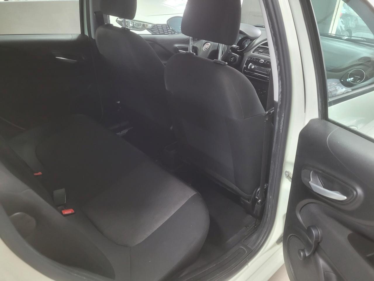 Fiat Punto 1.3 MJT II 75 CV 5 porte Street