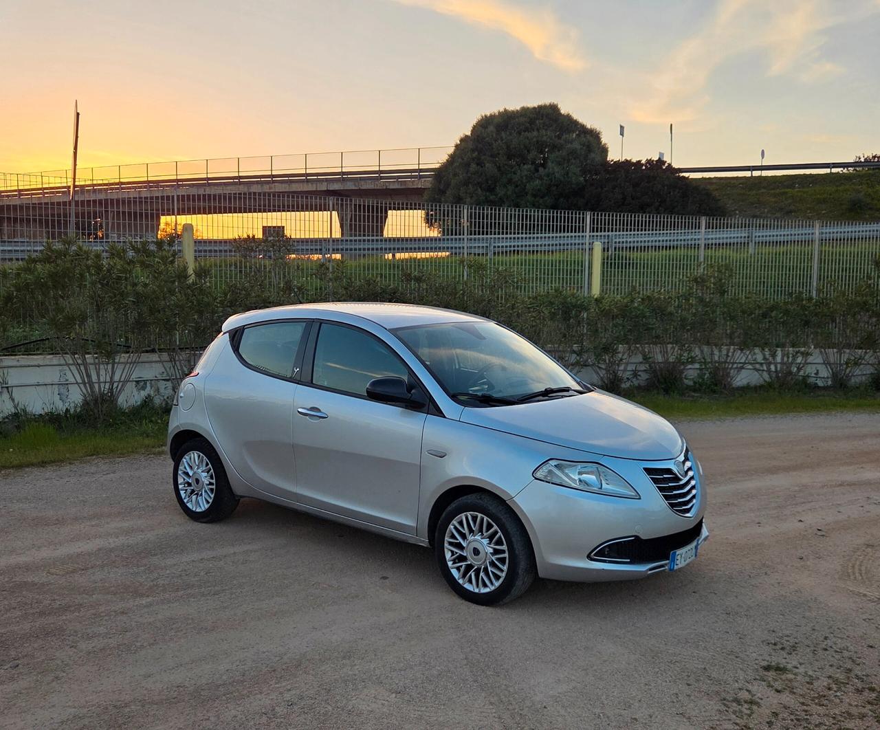 Lancia Ypsilon 1.3 MJT 16V 95 CV 5 porte S&S Platinum