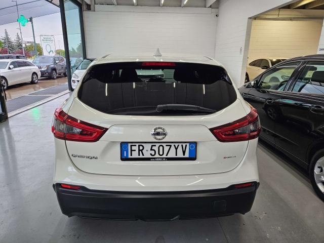 Nissan Qashqai 1.5 dci Tekna 110cv NEOPATENTATI
