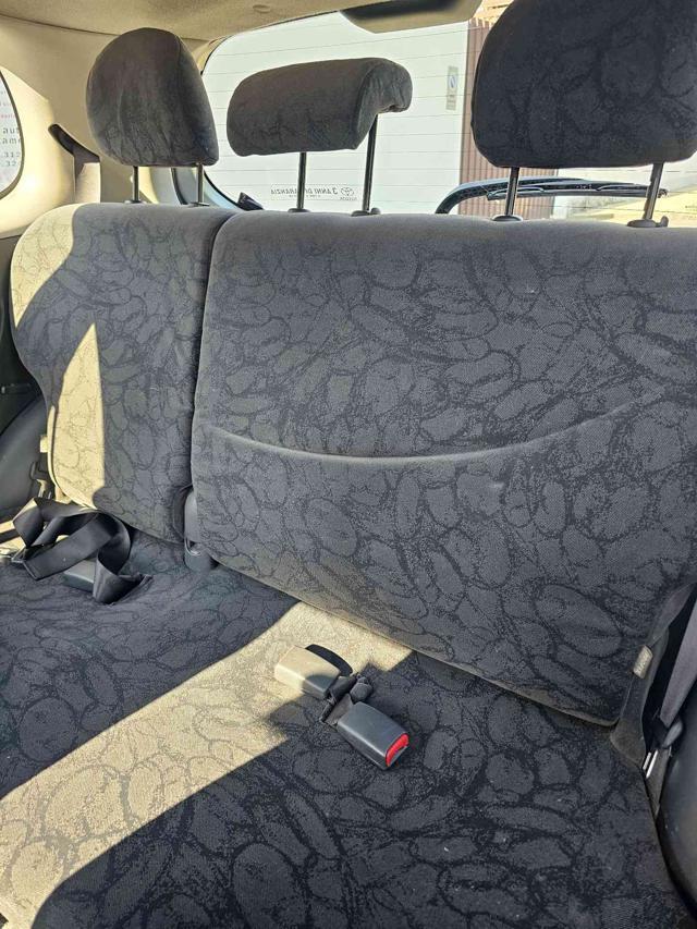 TOYOTA Yaris 1.0i 16V cat 3 porte Sol