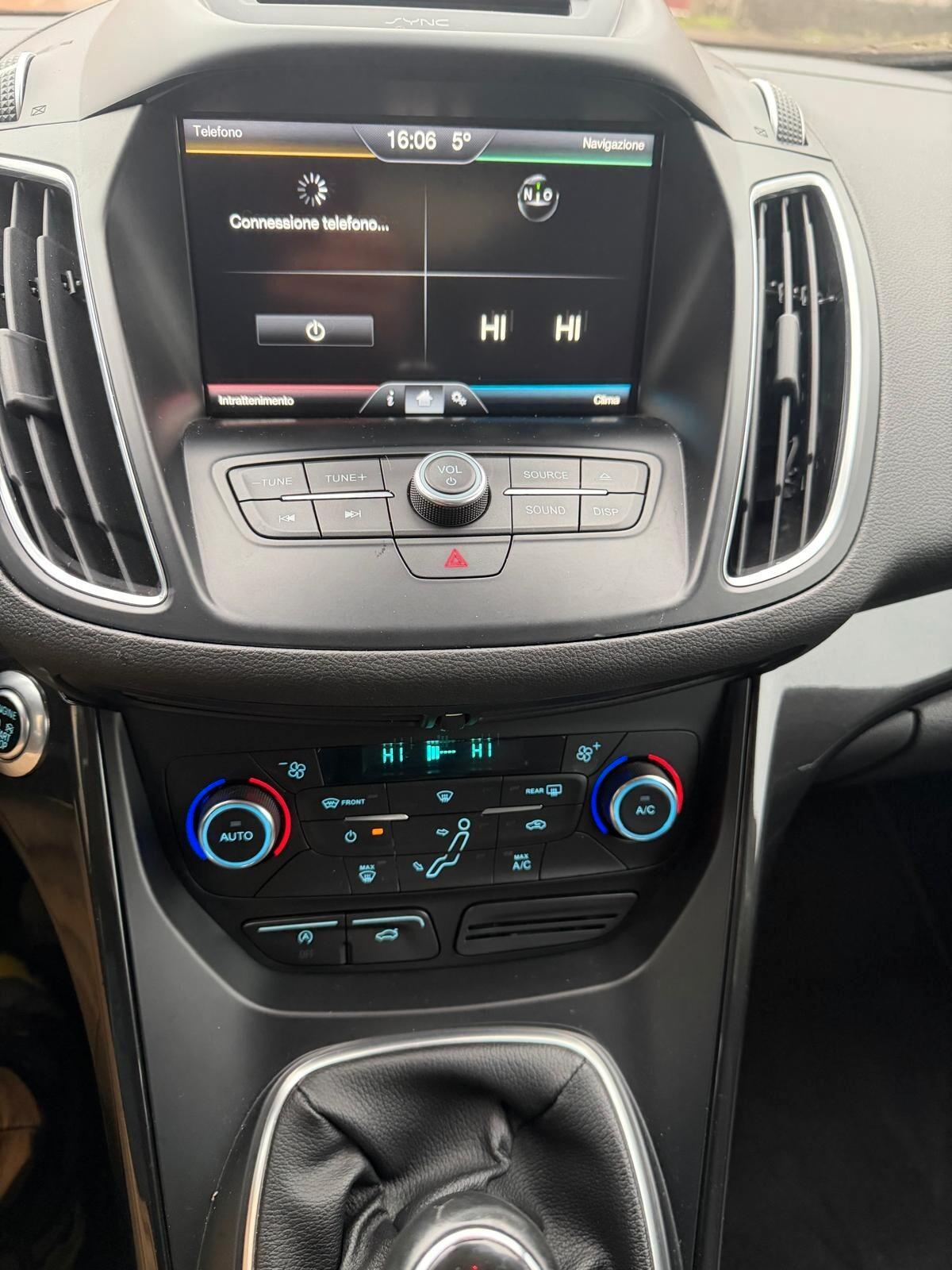 Ford C-Max 1.0 EcoBoost 125CV Titanium