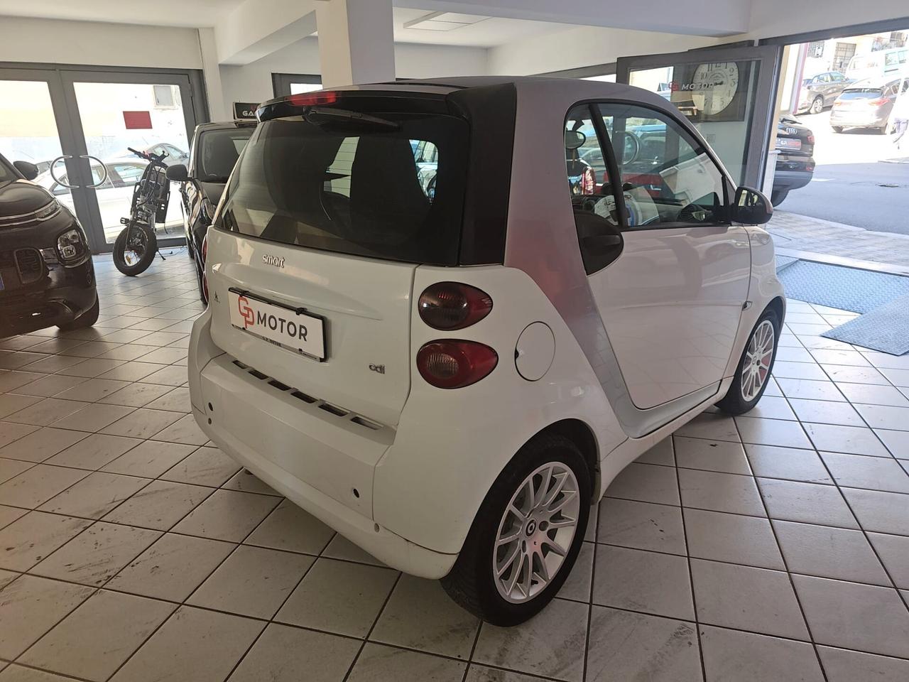 Smart ForTwo 800 40 kW coupé passion cdi