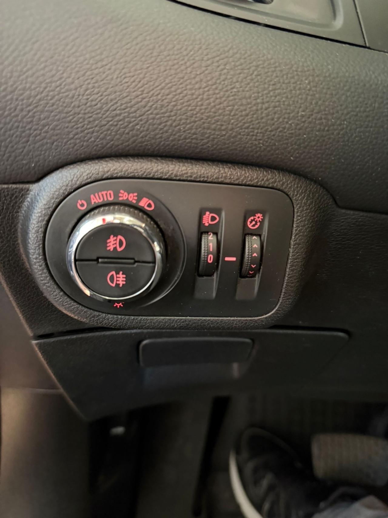 Opel Zafira Tourer 2.0 CDTi 130CV aut. Cosmo 2016