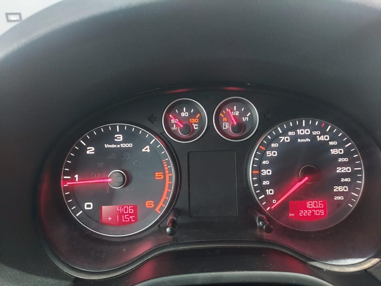 Audi A3 2.0 TDI 140CV AMBITION 2011