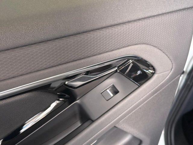 LAND ROVER Range Rover Evoque 2.0D R-Dynamic S