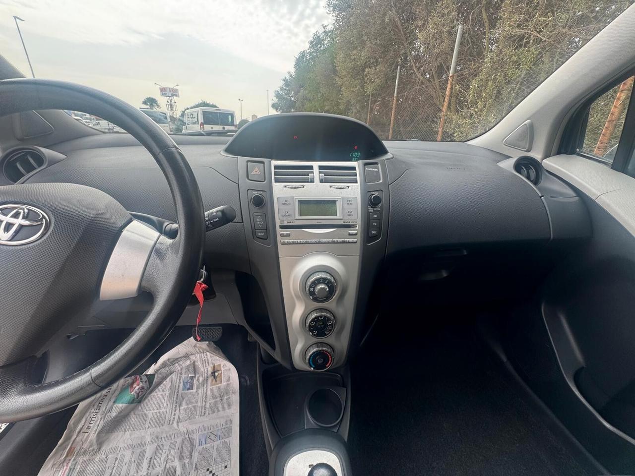 Toyota Yaris 1.4 D-4D automatica