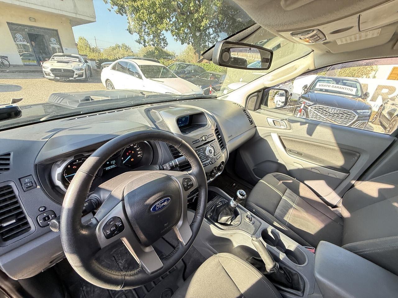 FORD RANGER 2.2 DOPPIA CABINA CAMBIO MANUALE