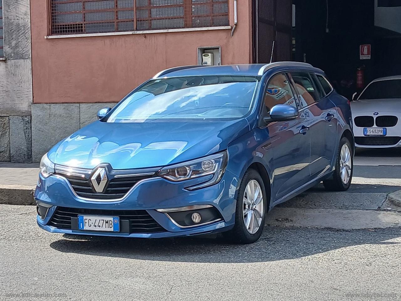RENAULT Mégane Sporter dCi 8V 110CV EDC Ener.Zen