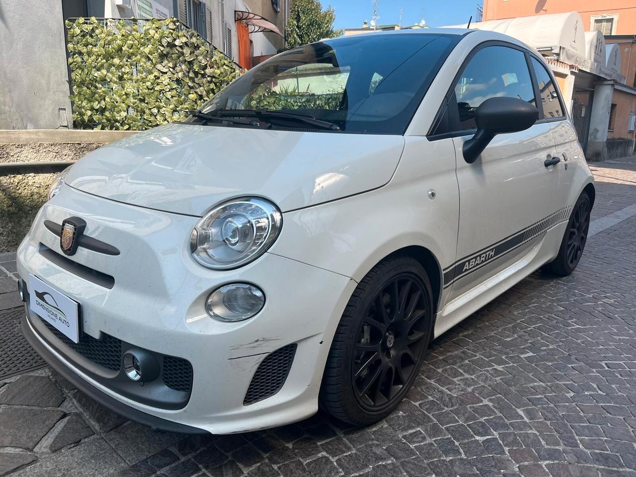 Abarth 595 1.4 Turbo T-Jet 180 CV Competizione