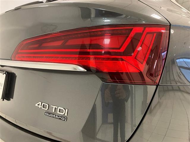 AUDI Q5 Sportback 40 2.0 TDI mHEV 12V S line quattro S