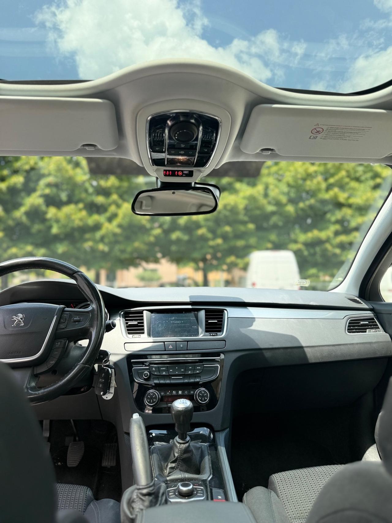 Peugeot 508 2.0 HDi 140CV SW Ciel Allure