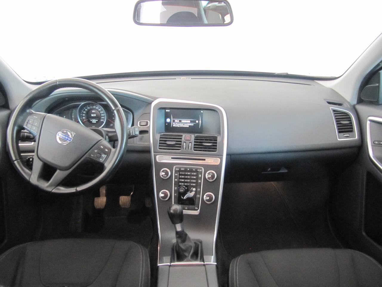 Volvo XC 60 D3 R-design Momentum