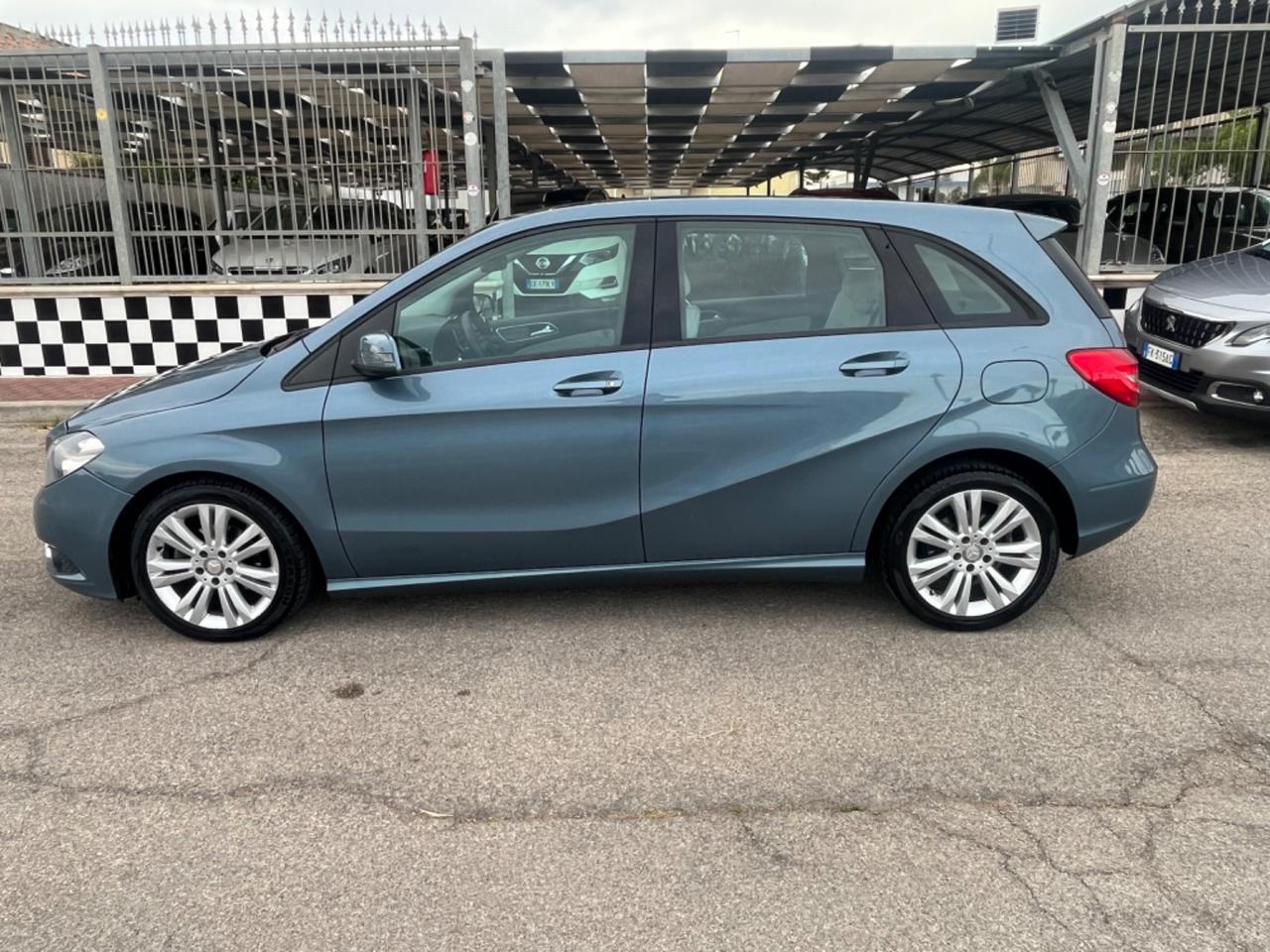 Mercedes-benz B 160 CDI Premium Unipro 2014