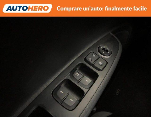 HYUNDAI i10 1.0 MPI Sound Edition