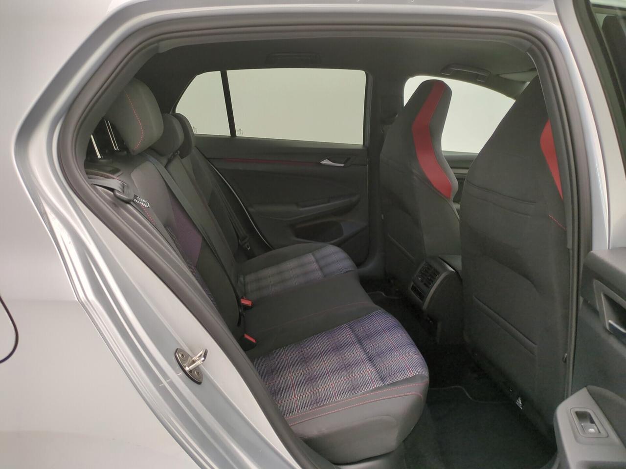 Volkswagen Golf GTI 2.0 TSI DSG