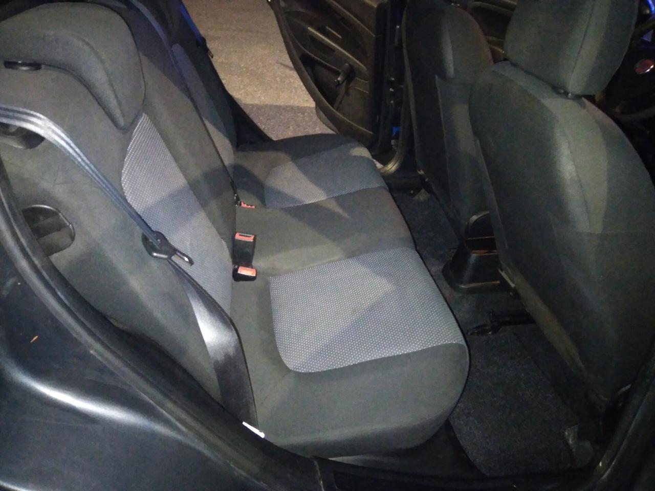 Fiat Punto Evo 1.3 Mjt 75 CV 5 porte Active x neopatentati