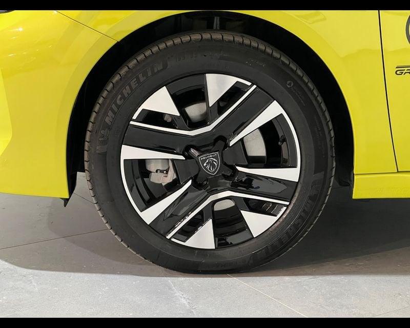 Peugeot 208 5P - ALLURE Hybrid 100 E-DCS6