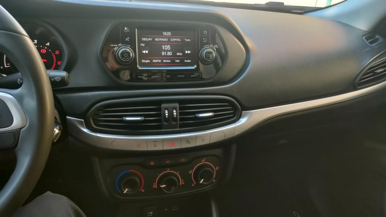 Fiat Tipo 1.3 Mjt S&S 5 porte Easy