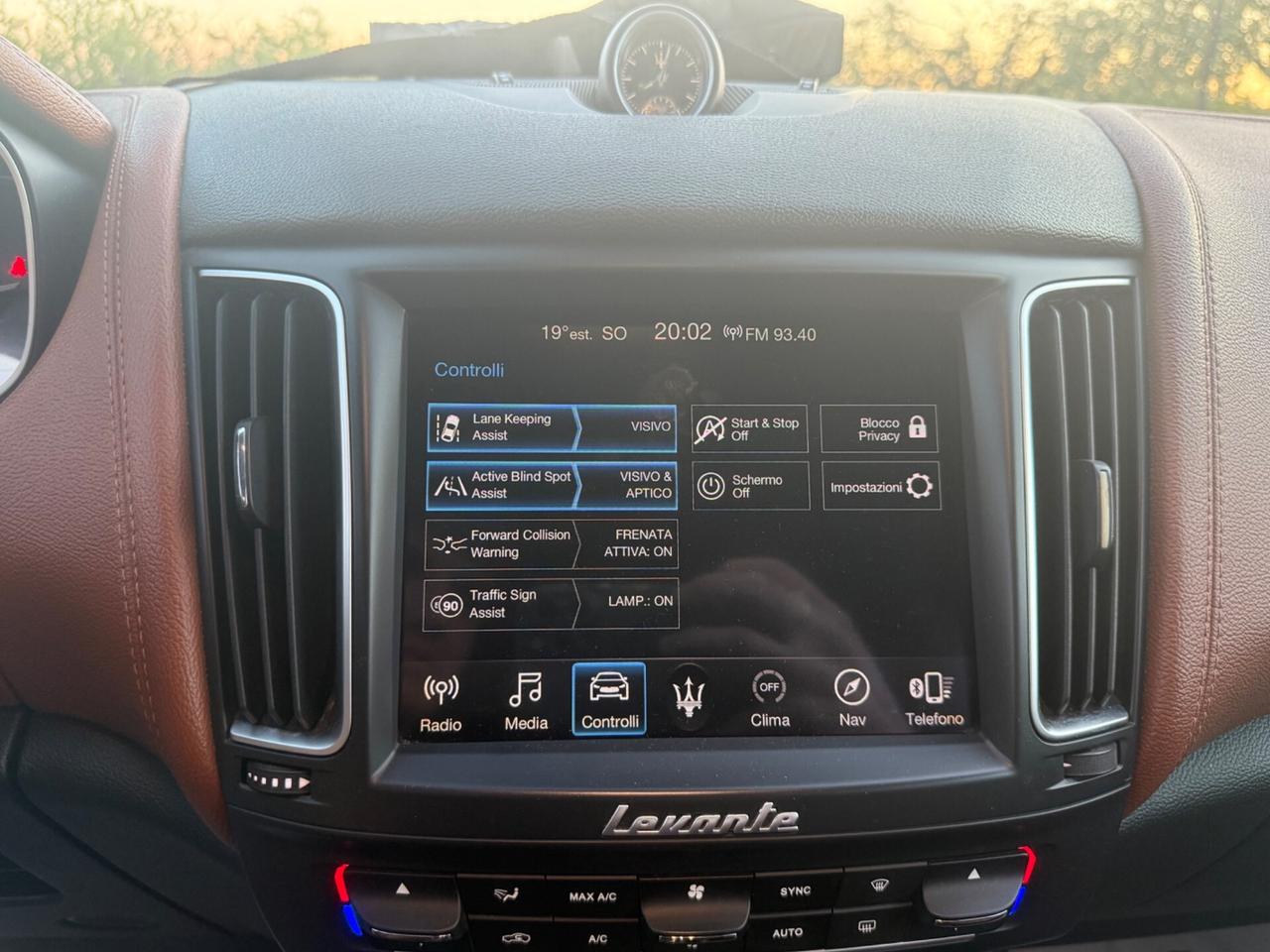 Maserati Levante 3.0D V6 AWD Gransport+HARMAN/FRAU2019