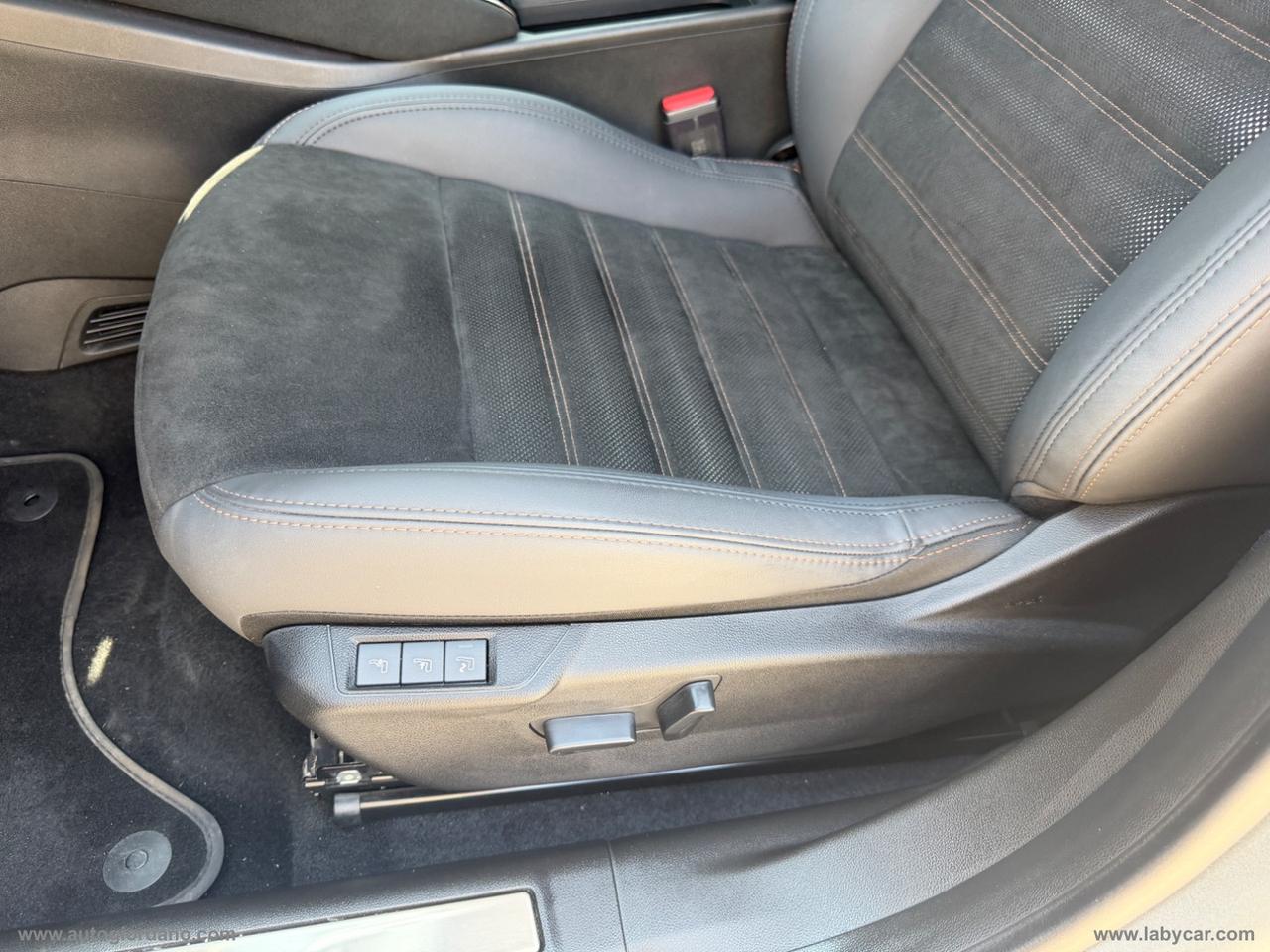 ALFA ROMEO Junior 1.2 145CV Hybrid eDCT6 Q4 Intensa