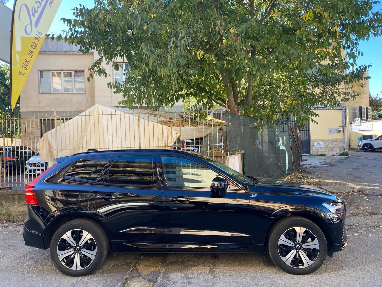 Volvo XC 60 XC60 T6 Recharge Plug-in Hybrid AWD automatico Plus Dark INSCRIPTION