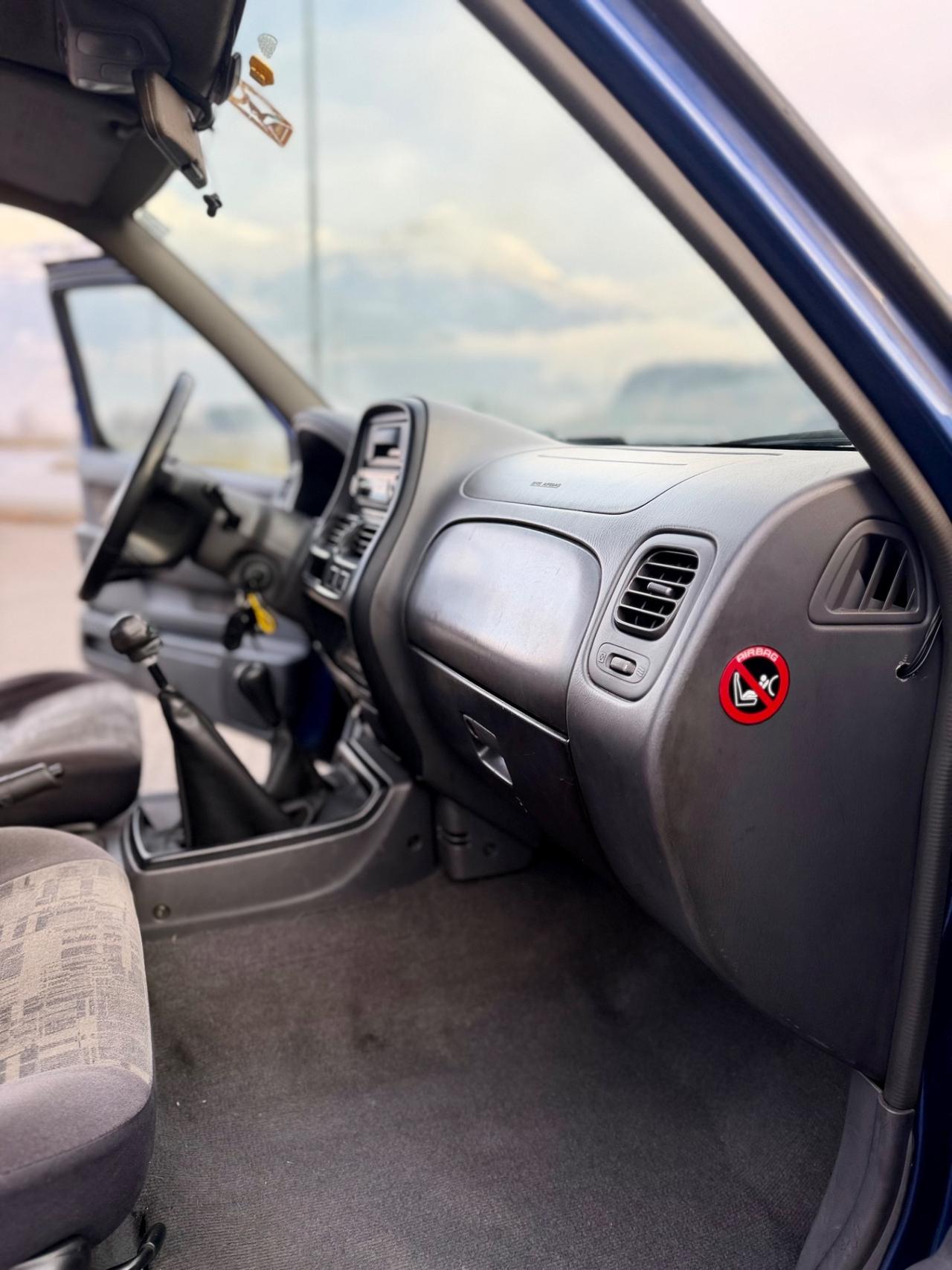 Nissan Pick Up Pick-up 2.5 TD 4 porte Double Cab Navara