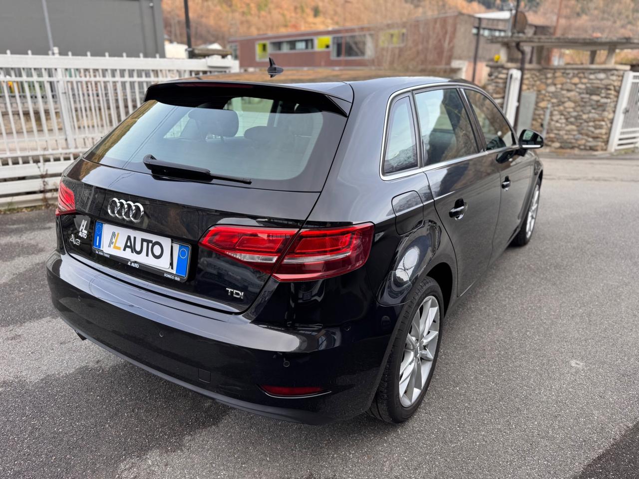 Audi A3 SPB 2.0 TDI S tronic Sport