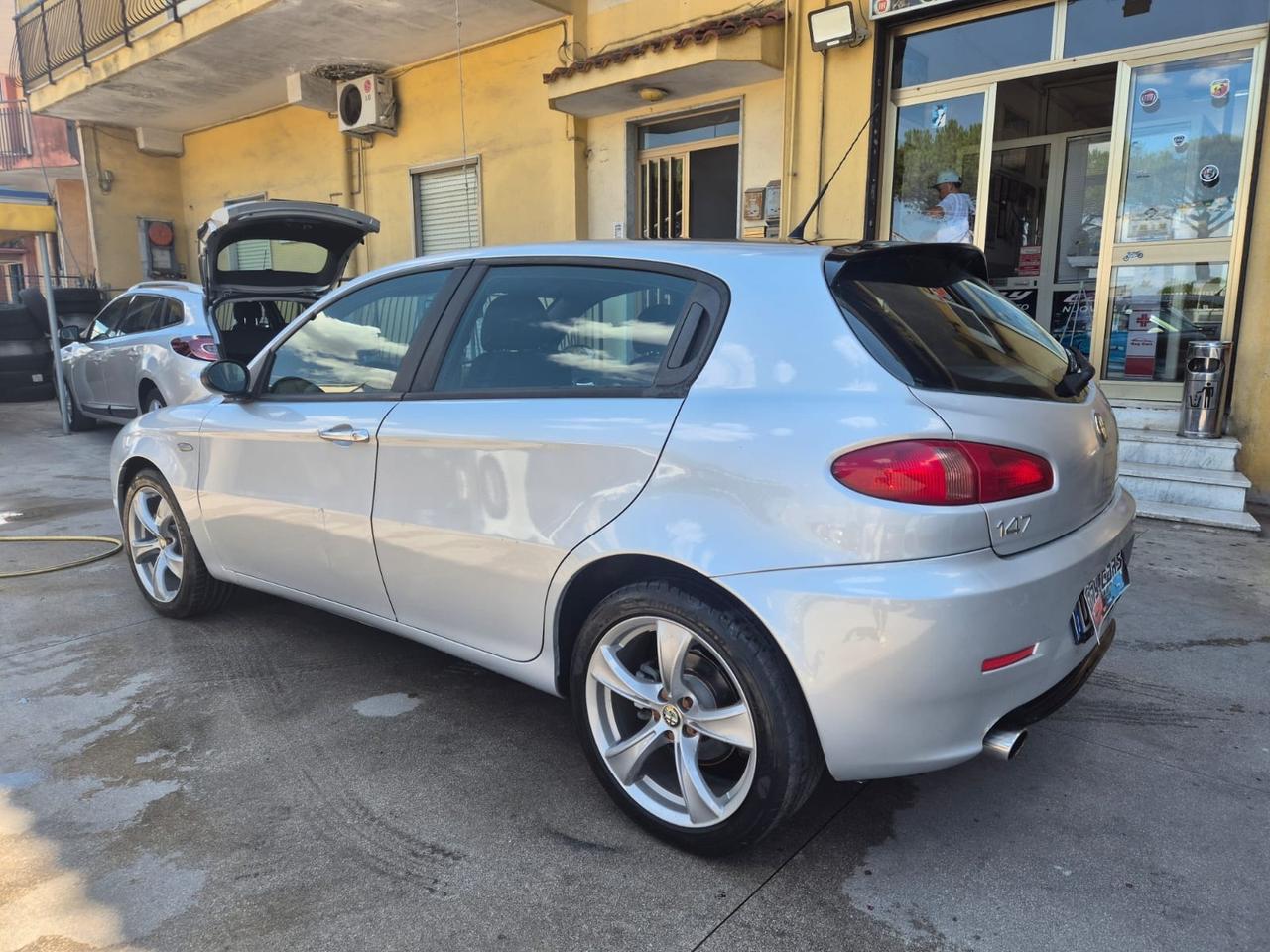 Alfa Romeo 147 1.9 JTD M-JET 16V 5 porte Q2 150cv