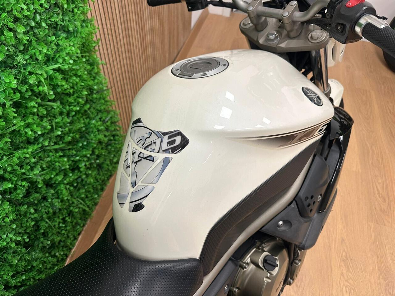 YAMAHA XJ-6 XJ6 XJ 600 - TUA DA 99€ AL MESE