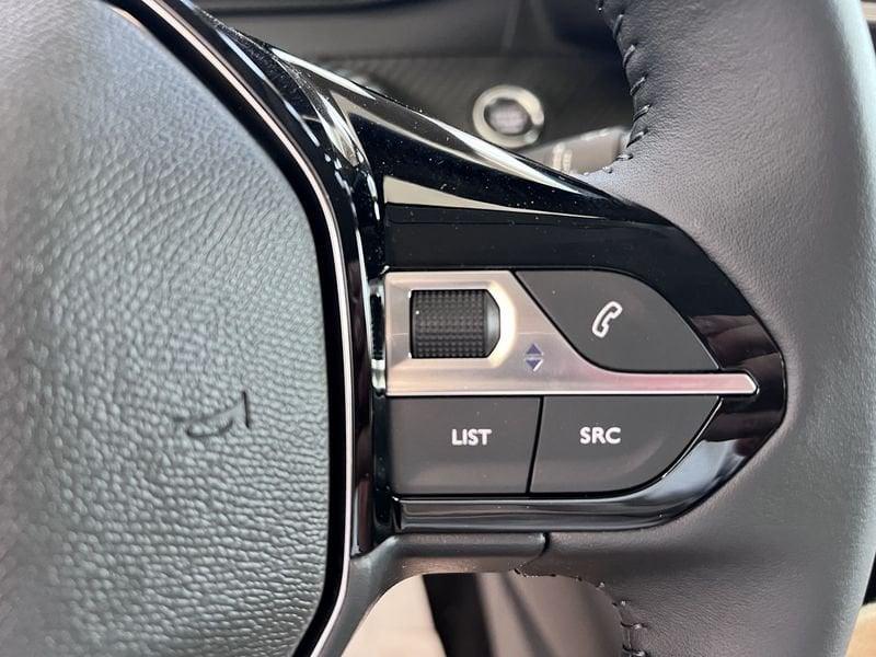 Peugeot 208 Allure Hybrid 110 e-DCS6 auto