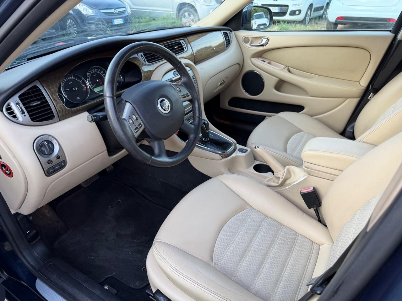 Jaguar X-Type 2.2D cat aut. Premium Luxury 90.000km 2010