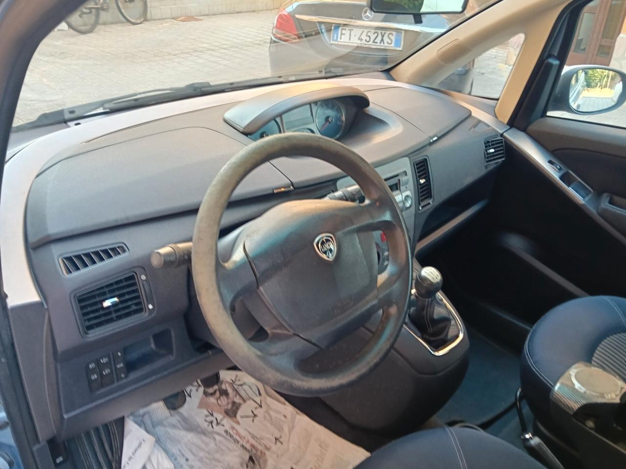 Lancia MUSA 1.3 Mjt 16V 95 CV S&S DPF Oro
