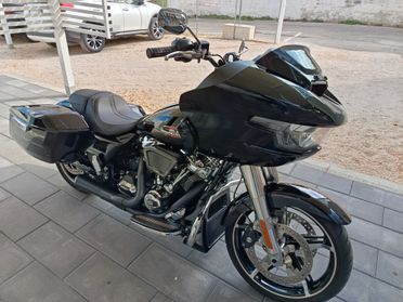 Harley-davidson Road Glide 117 Stra nuova da vetrina