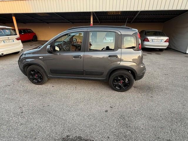 Fiat Panda 1.0 FireFly S&S Hybrid City Cross